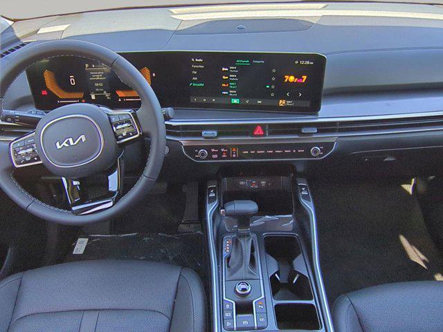 new 2025 Kia Sorento car, priced at $35,406