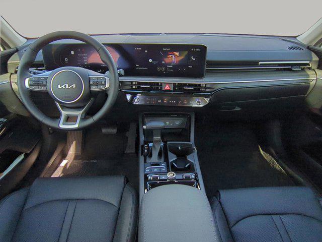 new 2025 Kia K5 car, priced at $33,029