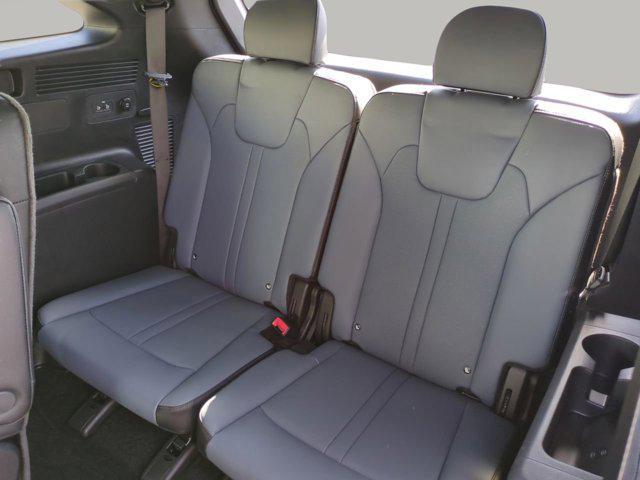 new 2025 Kia Sorento Hybrid car, priced at $46,693