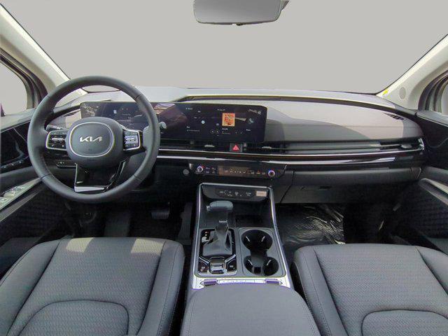 new 2026 Kia Carnival car, priced at $52,785