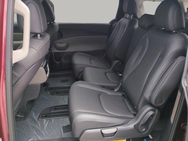new 2026 Kia Carnival Hybrid car, priced at $42,146