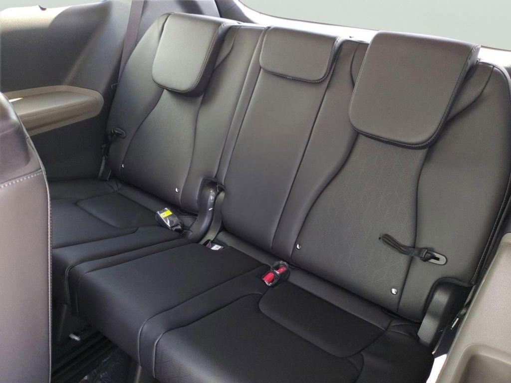 new 2026 Kia Carnival Hybrid car, priced at $42,646