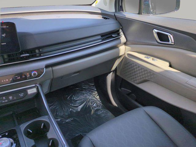 new 2026 Kia Carnival Hybrid car, priced at $42,646