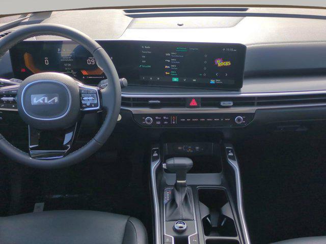 new 2025 Kia Sorento car, priced at $35,519