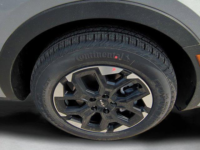 new 2025 Kia Sorento car, priced at $35,519