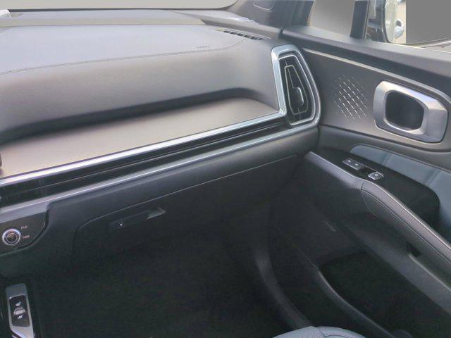 new 2025 Kia Sorento Hybrid car, priced at $46,693