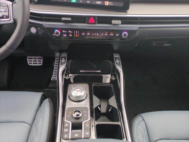 new 2025 Kia Sorento Hybrid car, priced at $45,210