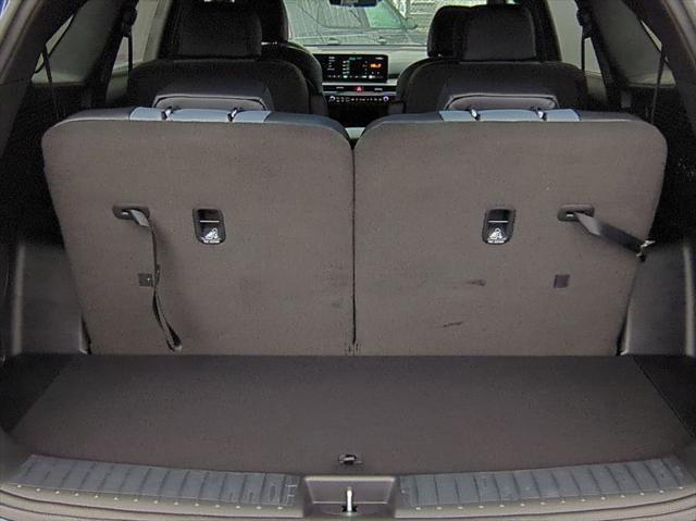 new 2025 Kia Sorento Hybrid car, priced at $45,210