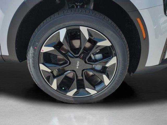 new 2025 Kia Sorento car, priced at $40,080