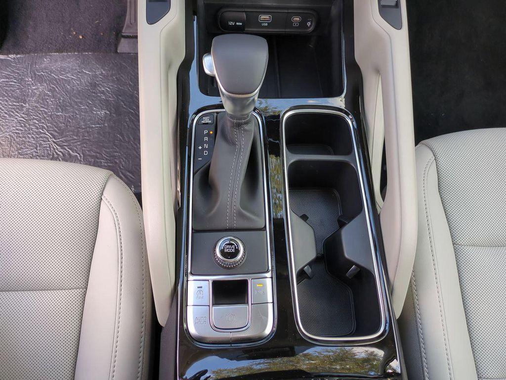 new 2025 Kia Telluride car, priced at $37,702