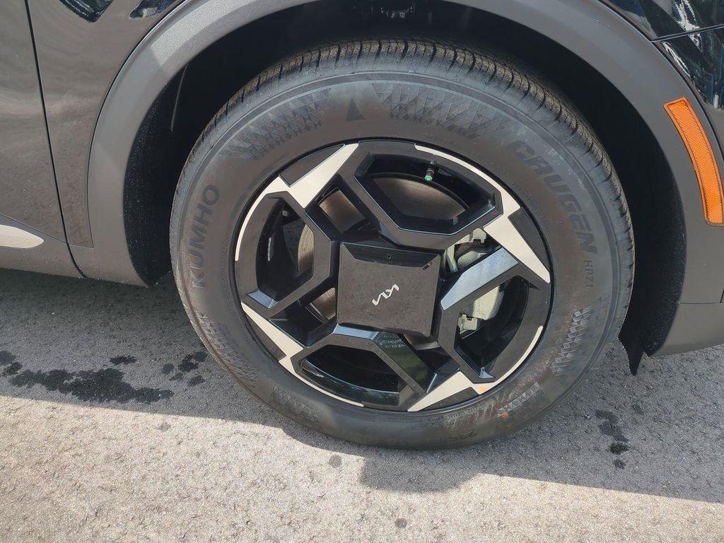 new 2026 Kia Sportage car, priced at $30,750