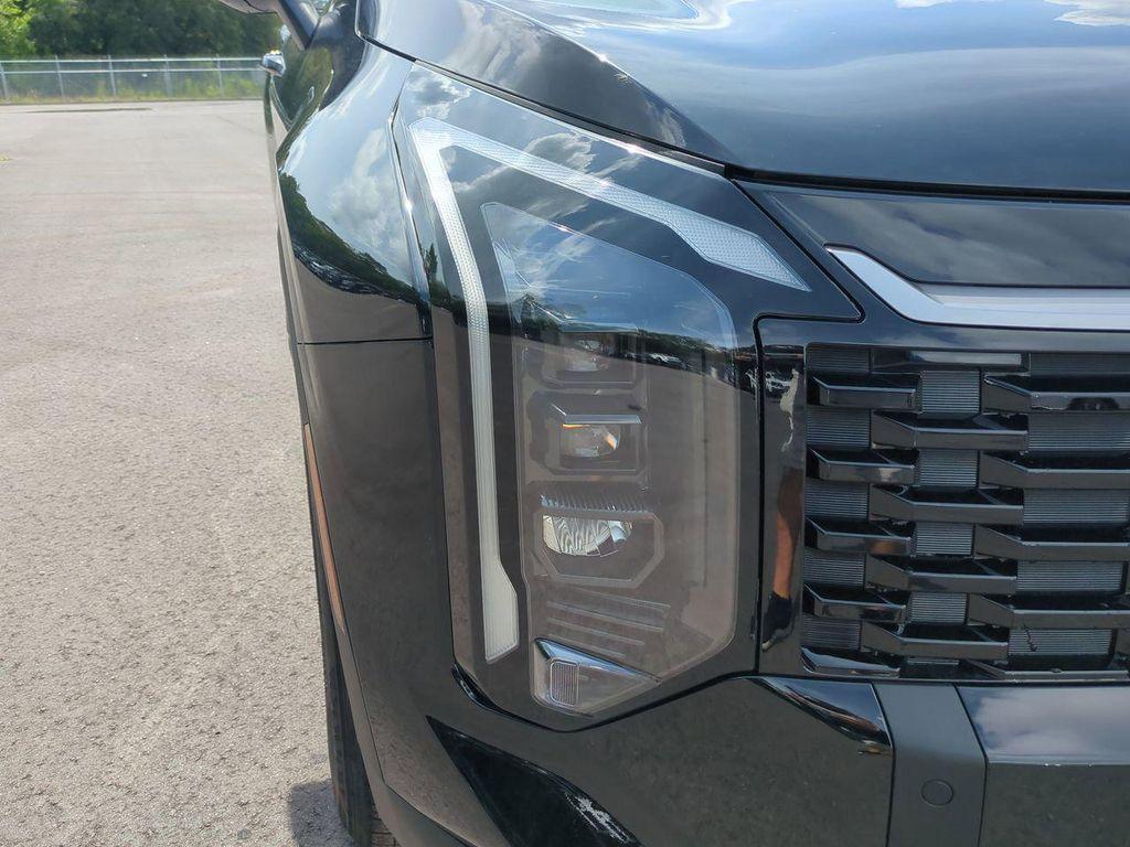 new 2026 Kia Sportage car, priced at $30,750