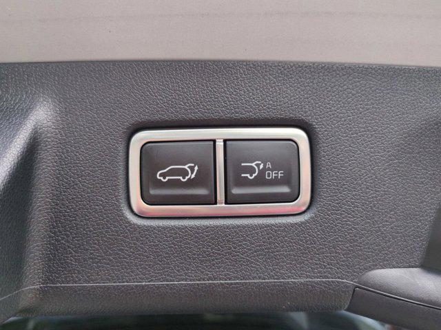 used 2025 Kia Sorento car, priced at $39,592