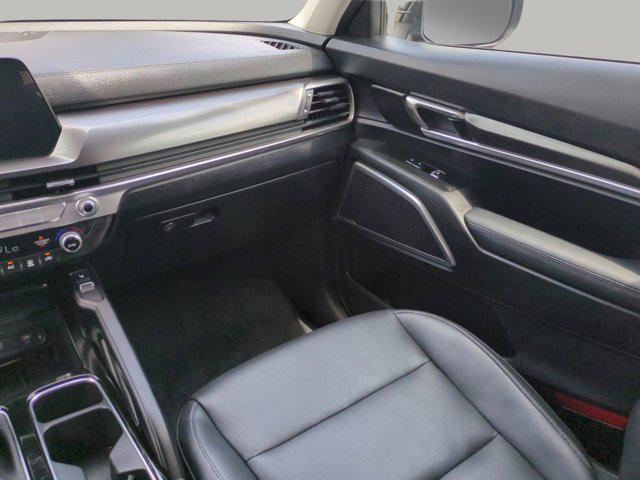 used 2024 Kia Telluride car, priced at $35,474
