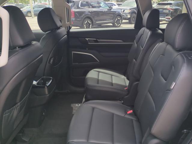 new 2025 Kia Telluride car, priced at $37,927