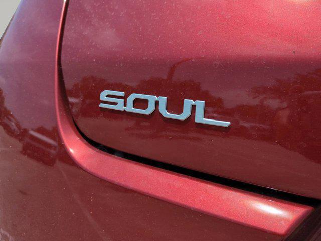new 2025 Kia Soul car, priced at $20,052