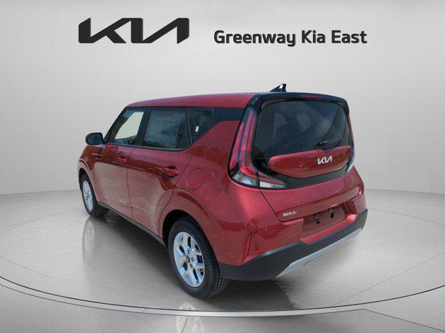 new 2025 Kia Soul car, priced at $20,052
