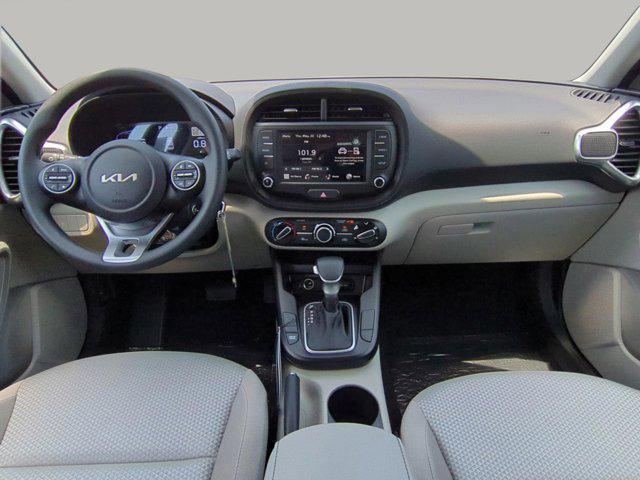 new 2025 Kia Soul car, priced at $20,052