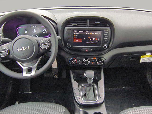 new 2025 Kia Soul car, priced at $19,983