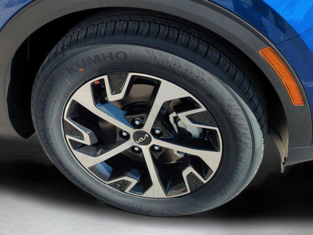 new 2025 Kia Sportage car, priced at $29,976