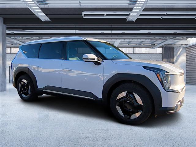 new 2025 Kia EV9 car, priced at $59,445