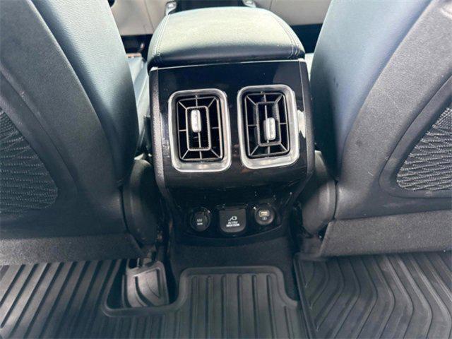 used 2023 Kia Sorento Hybrid car, priced at $33,195