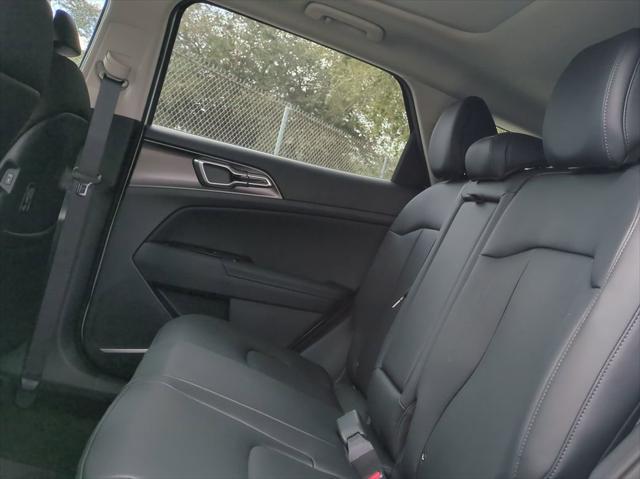 new 2025 Kia Sportage Hybrid car, priced at $33,368