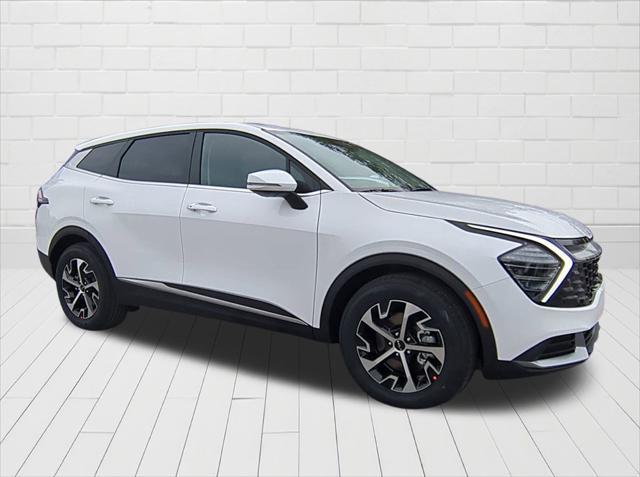 new 2025 Kia Sportage car, priced at $28,619