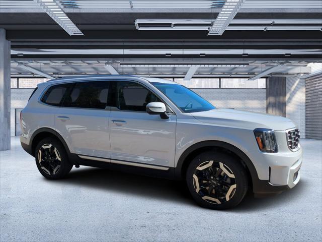 new 2025 Kia Telluride car, priced at $40,970