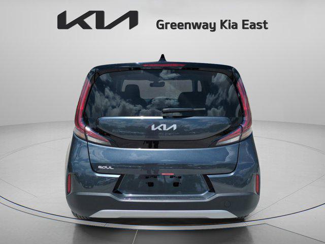 new 2025 Kia Soul car, priced at $19,933