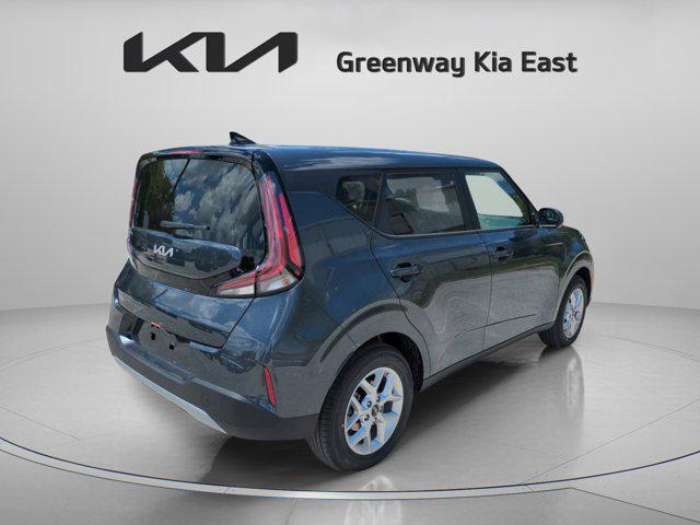 new 2025 Kia Soul car, priced at $19,933
