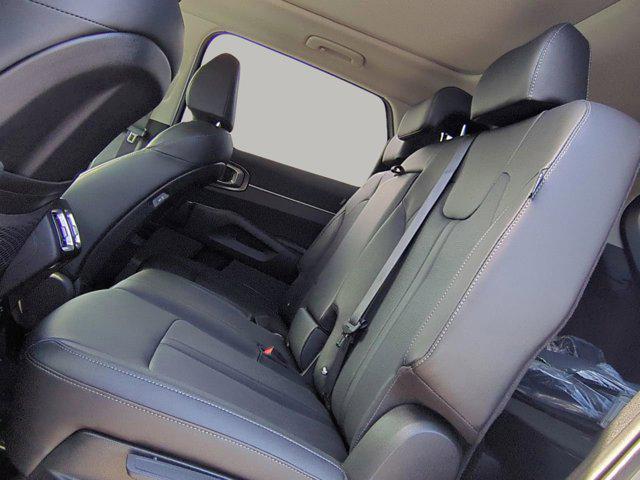 new 2025 Kia Sorento car, priced at $35,486