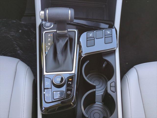 new 2025 Kia Sportage car, priced at $28,256