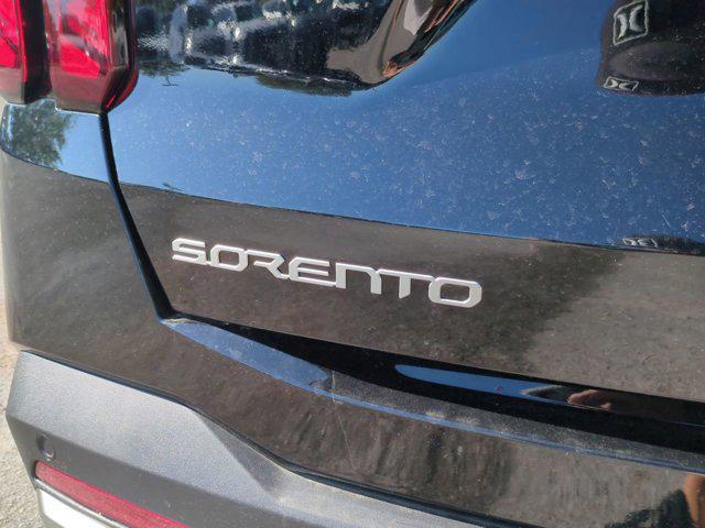 new 2025 Kia Sorento car, priced at $35,055