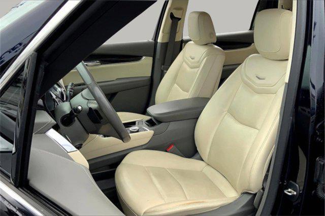 used 2021 Cadillac XT6 car, priced at $29,875