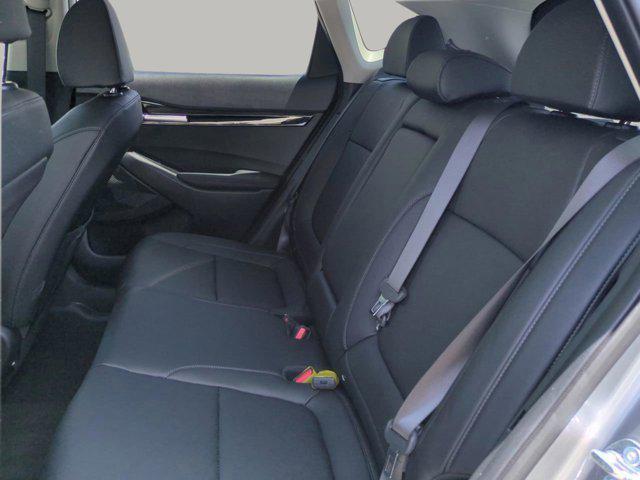 new 2025 Kia Seltos car, priced at $27,703