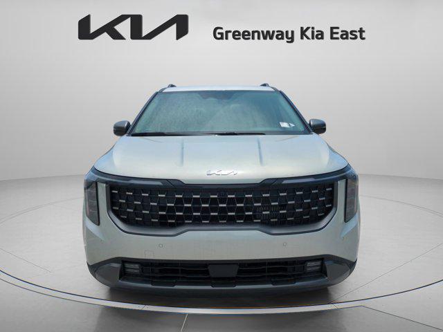 new 2025 Kia Carnival Hybrid car, priced at $53,418