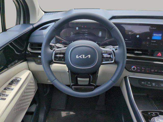 new 2025 Kia Carnival Hybrid car, priced at $53,418