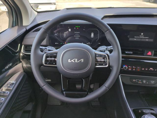 new 2025 Kia Carnival Hybrid car, priced at $53,745