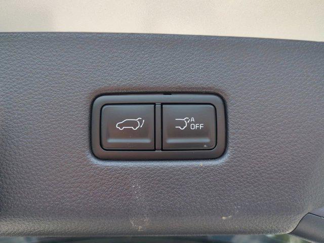 new 2025 Kia Carnival Hybrid car, priced at $53,174