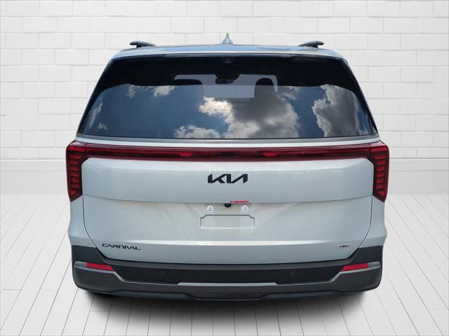 new 2025 Kia Carnival Hybrid car, priced at $53,174