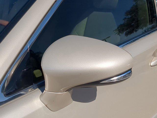 used 2014 Lexus ES 300h car, priced at $14,992