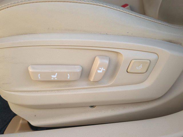 used 2014 Lexus ES 300h car, priced at $14,992