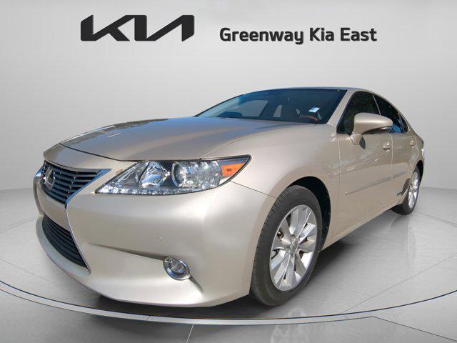 used 2014 Lexus ES 300h car, priced at $14,992