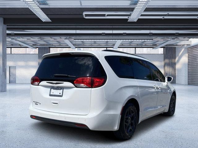used 2018 Chrysler Pacifica car, priced at $19,752