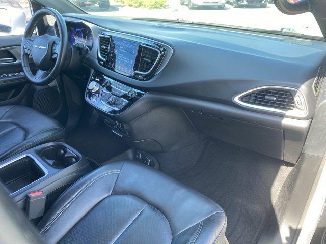 used 2018 Chrysler Pacifica car, priced at $19,752