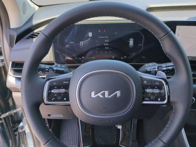 new 2026 Kia Carnival Hybrid car, priced at $48,721