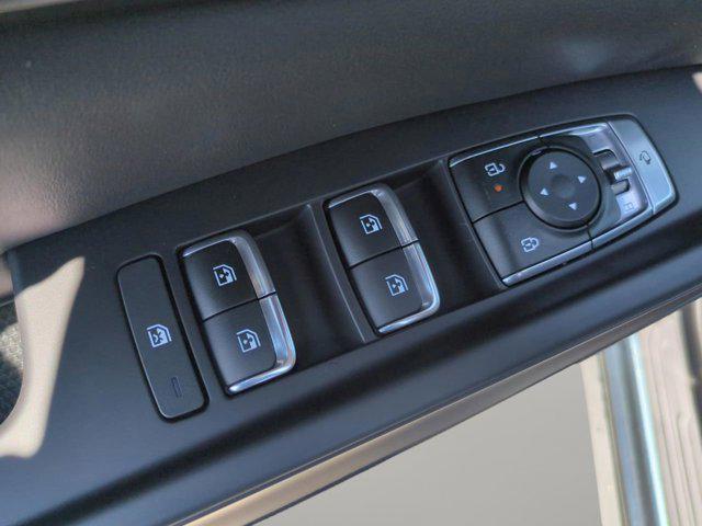 new 2026 Kia Carnival Hybrid car, priced at $48,721