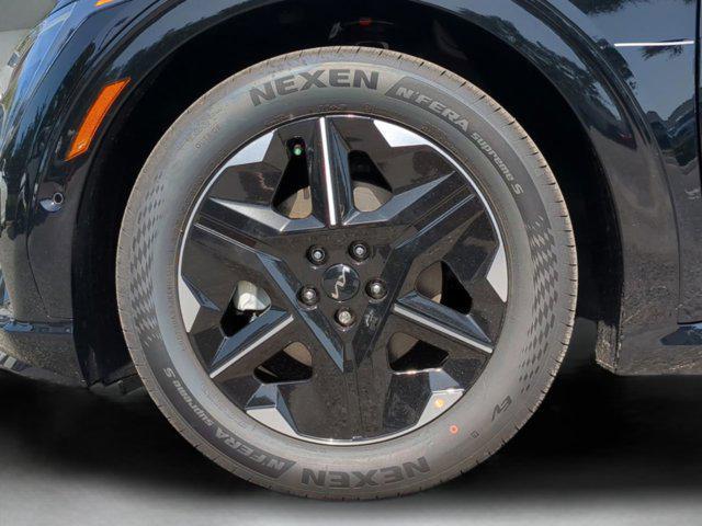 new 2025 Kia EV6 car, priced at $48,643