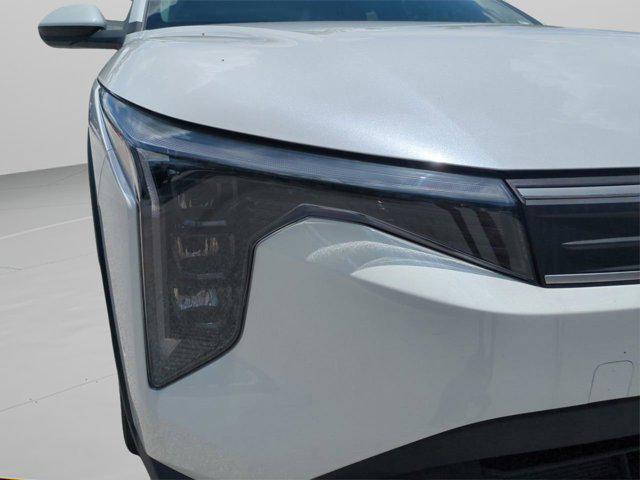 new 2025 Kia K4 car, priced at $22,998